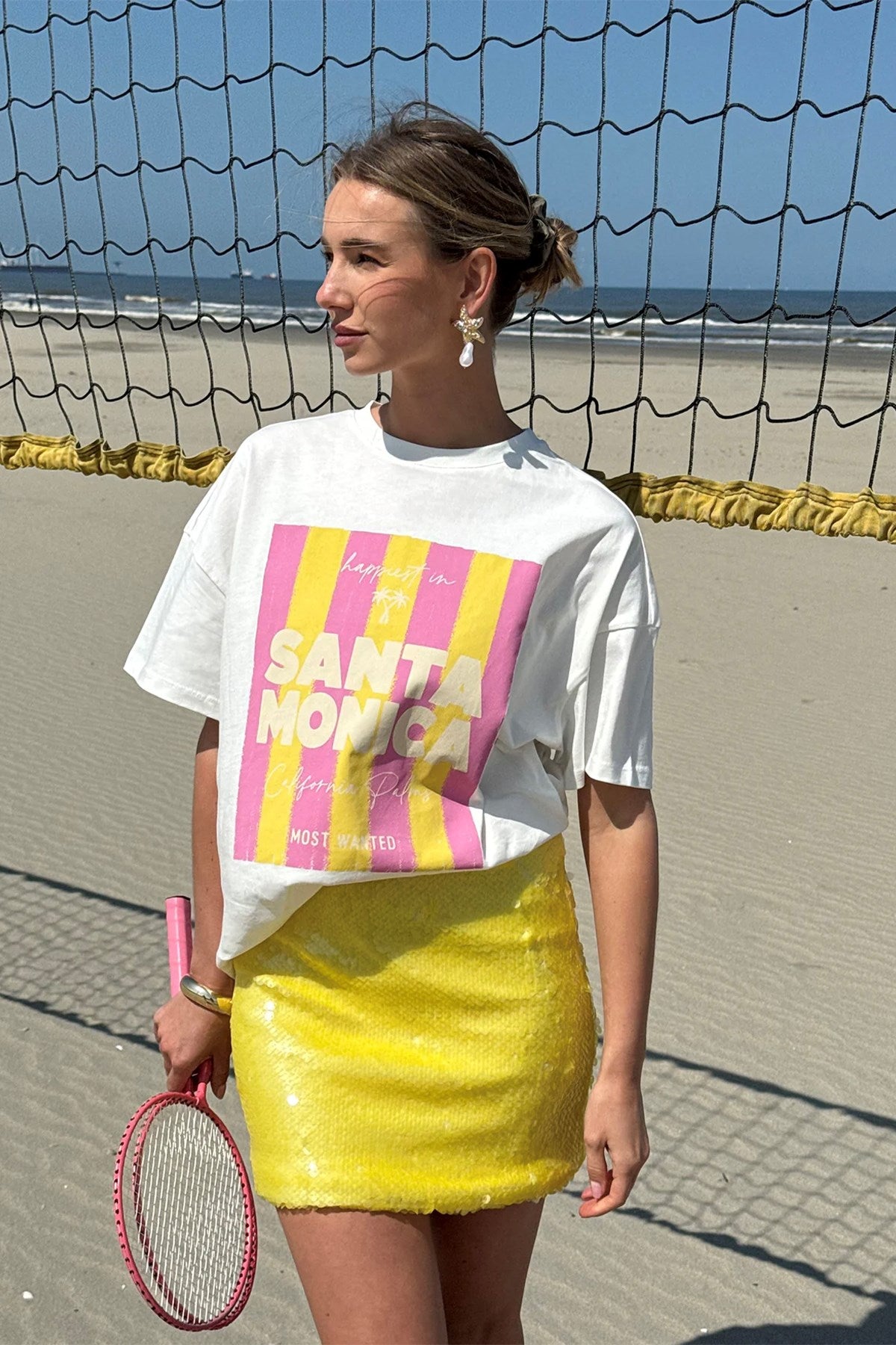 Kadın Oversize Tişört Santa Monica Baskılı Beyaz – Bisiklet Yaka, %100 Pamuk Compact Süprem 24/1