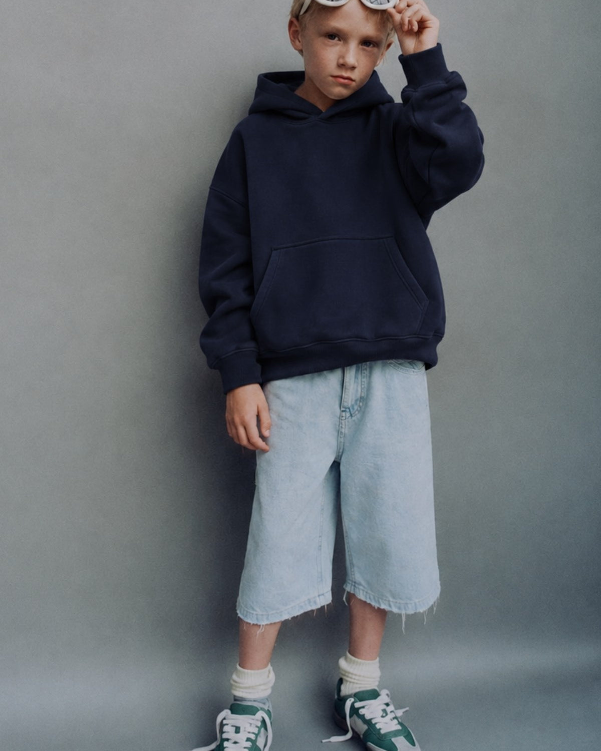 Erkek Çocuk Oversize Basic Hoodie Sweatshirt Lacivert – Kapüşonlu, Kanguru Cepli, 3 İplik Polar