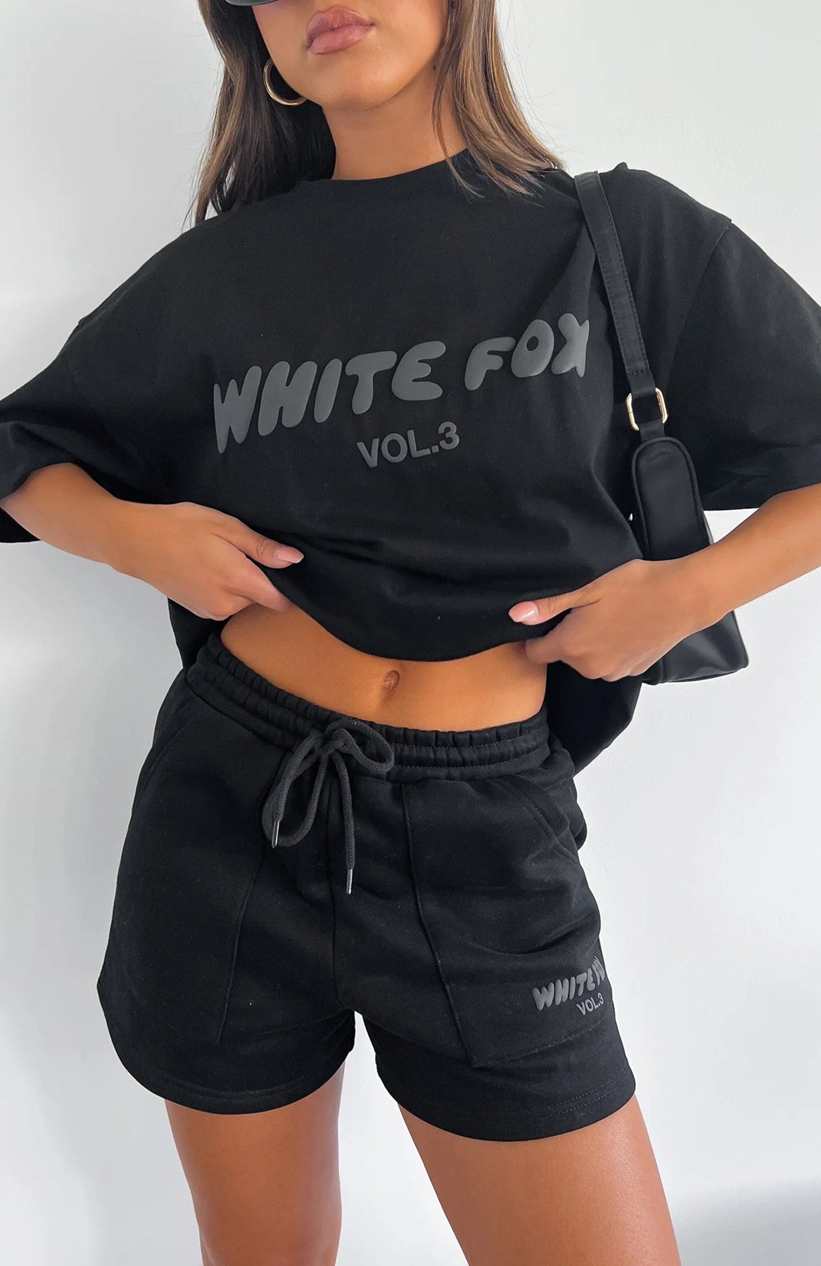 White Fox Baskılı  Kadın Rahat Kalıp Çift Çepli Şort Siyah