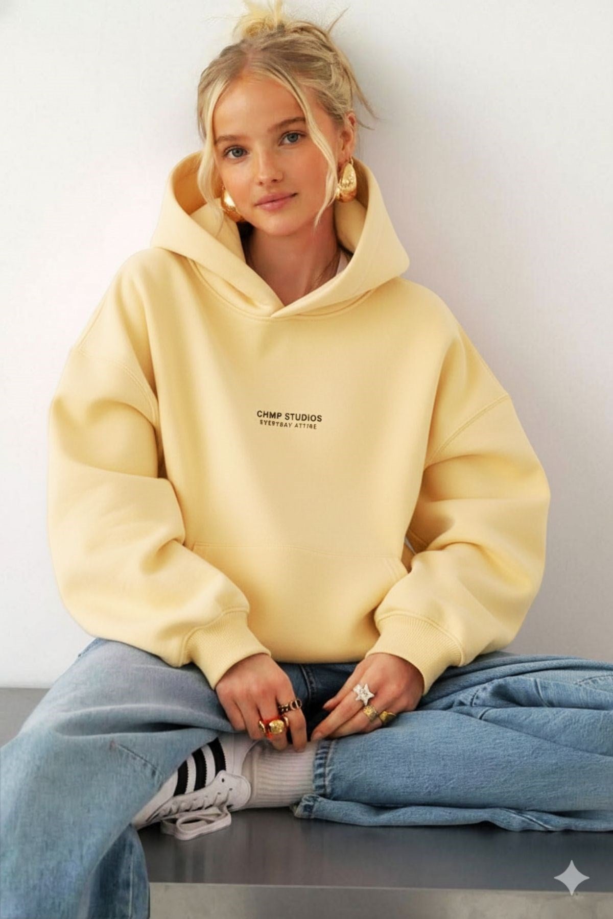 Kadın Oversize Sweatshirt Hoodie CHMP SUDIOS Sarı – Kapüşonlu, 3 İplik , Kanguru Cepli