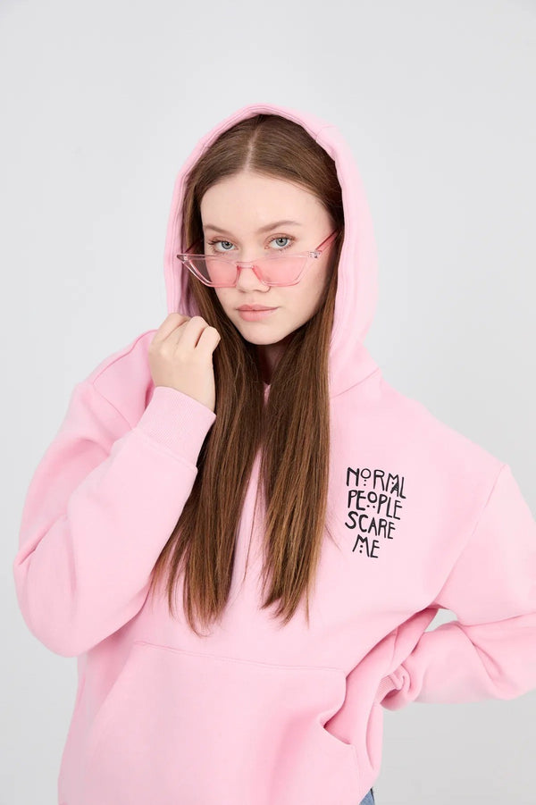 Kapüşonlu İçi Polar Normal People Scare Me Baskılı Pembe Unisex Hoodie Sweatshirt