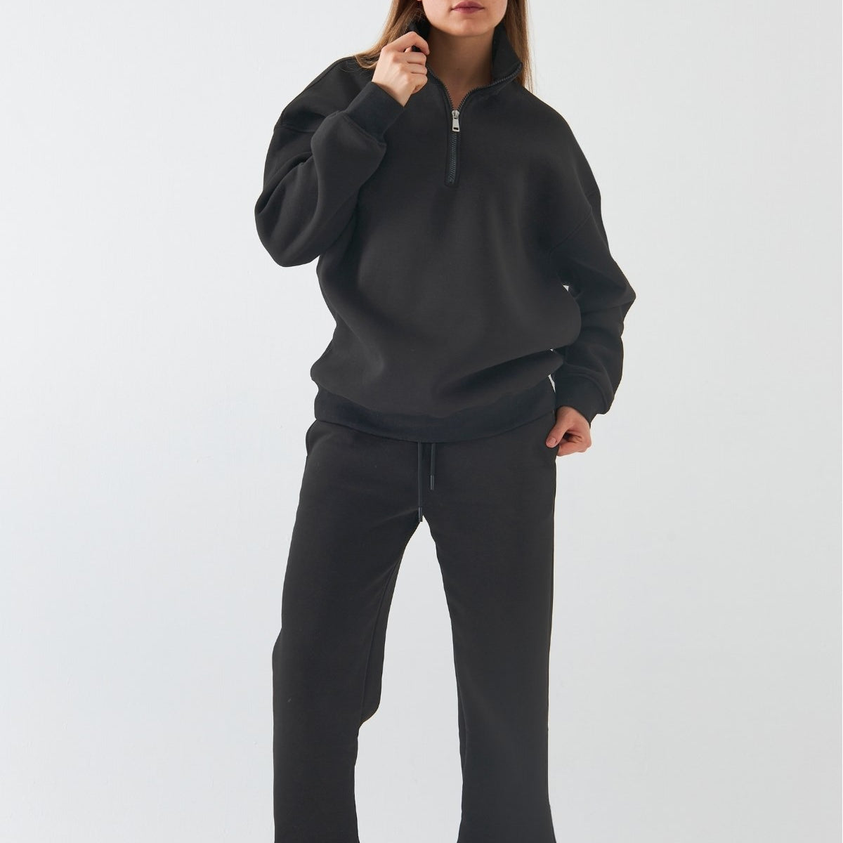 Unisex Oversize Eşofman Takımı Basic Füme – Fermuarlı Dik Yaka, Lastikli Paça, 3 İplik Polar