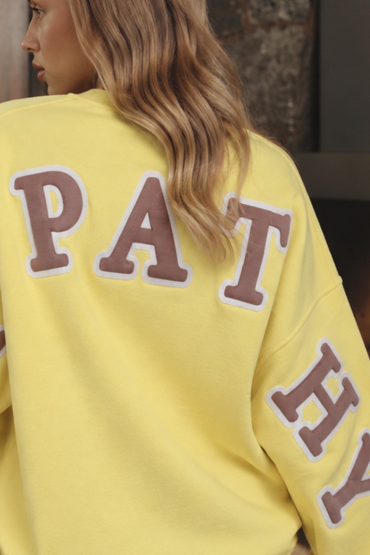 Kadın Oversize Sweatshirt Empathy 3D Baskılı Sarı – Bisiklet Yaka, 3 İplik Şardonlu Polar