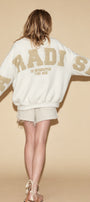 Kadın Oversize Sweatshirt Paradise Varsity Kabartma Baskılı Beyaz – Bisiklet Yaka, 3 İplik Şardonlu Polar