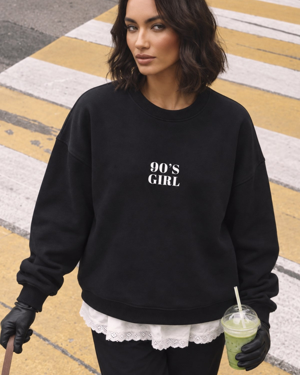 Kadın Oversize Sweatshirt 90’s Girl Baskılı Siyah – Bisiklet Yaka, 3 İplik Şardonlu Polar