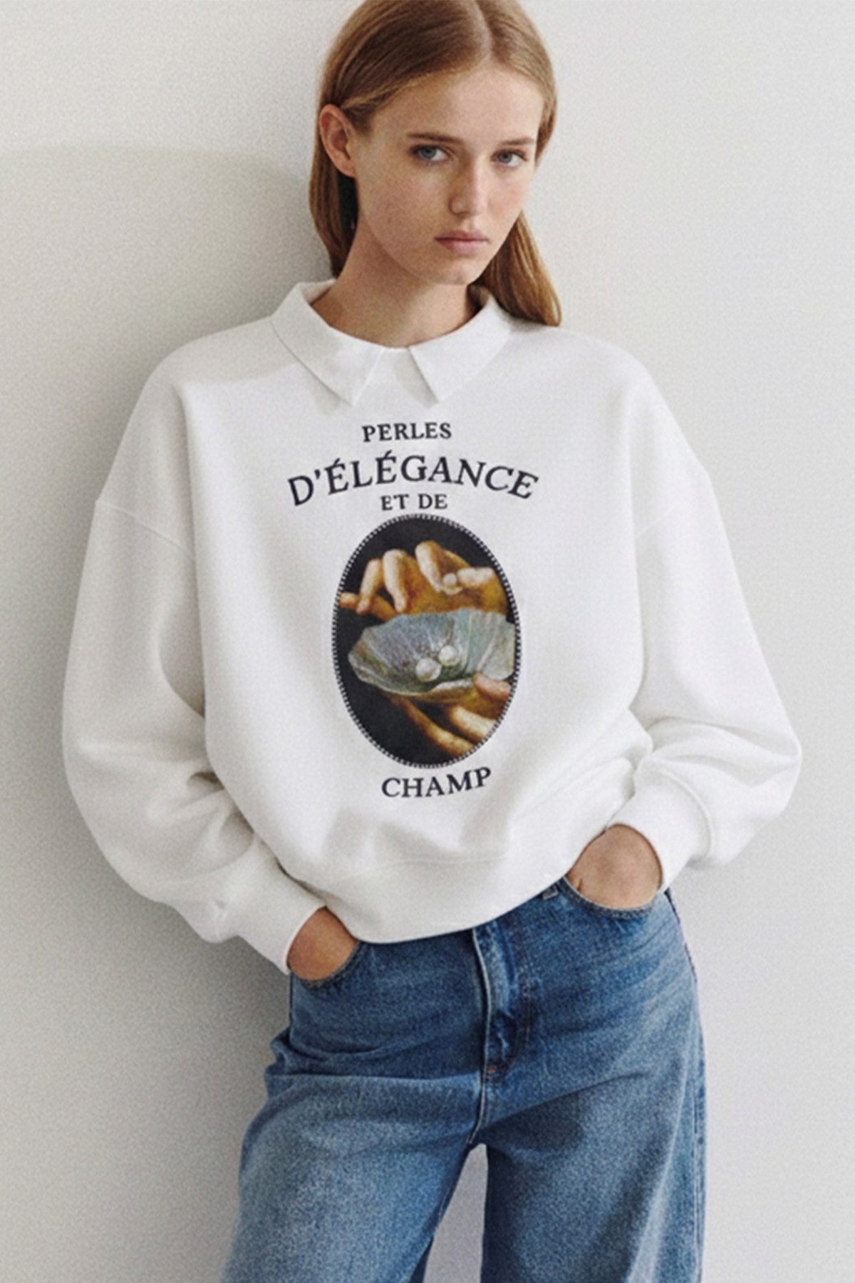 Kadın Oversize Sweatshirt Perles d’Élégance Baskılı Beyaz – Bisiklet Yaka, 3 İplik Şardonlu Polar