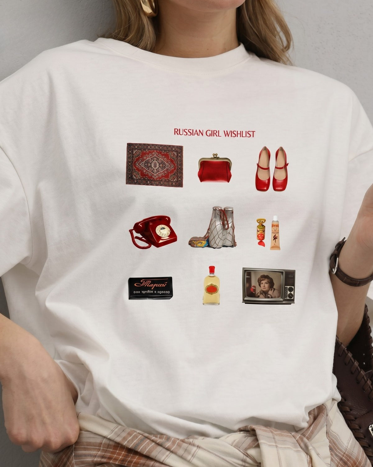 Kadın Oversize Tişört Turkish Girl Wishlist Baskılı Beyaz – Bisiklet Yaka, Rahat Kalıp, %100 Pamuk