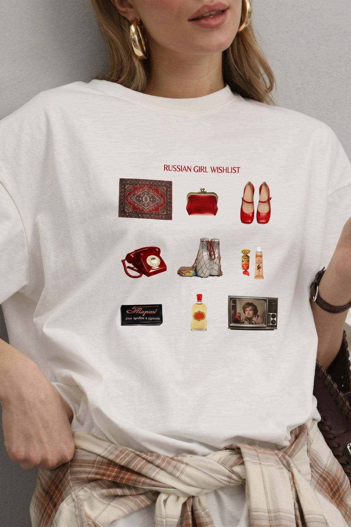 Kadın Oversize Tişört Turkish Girl Wishlist Baskılı Beyaz – Bisiklet Yaka, Rahat Kalıp, %100 Pamuk