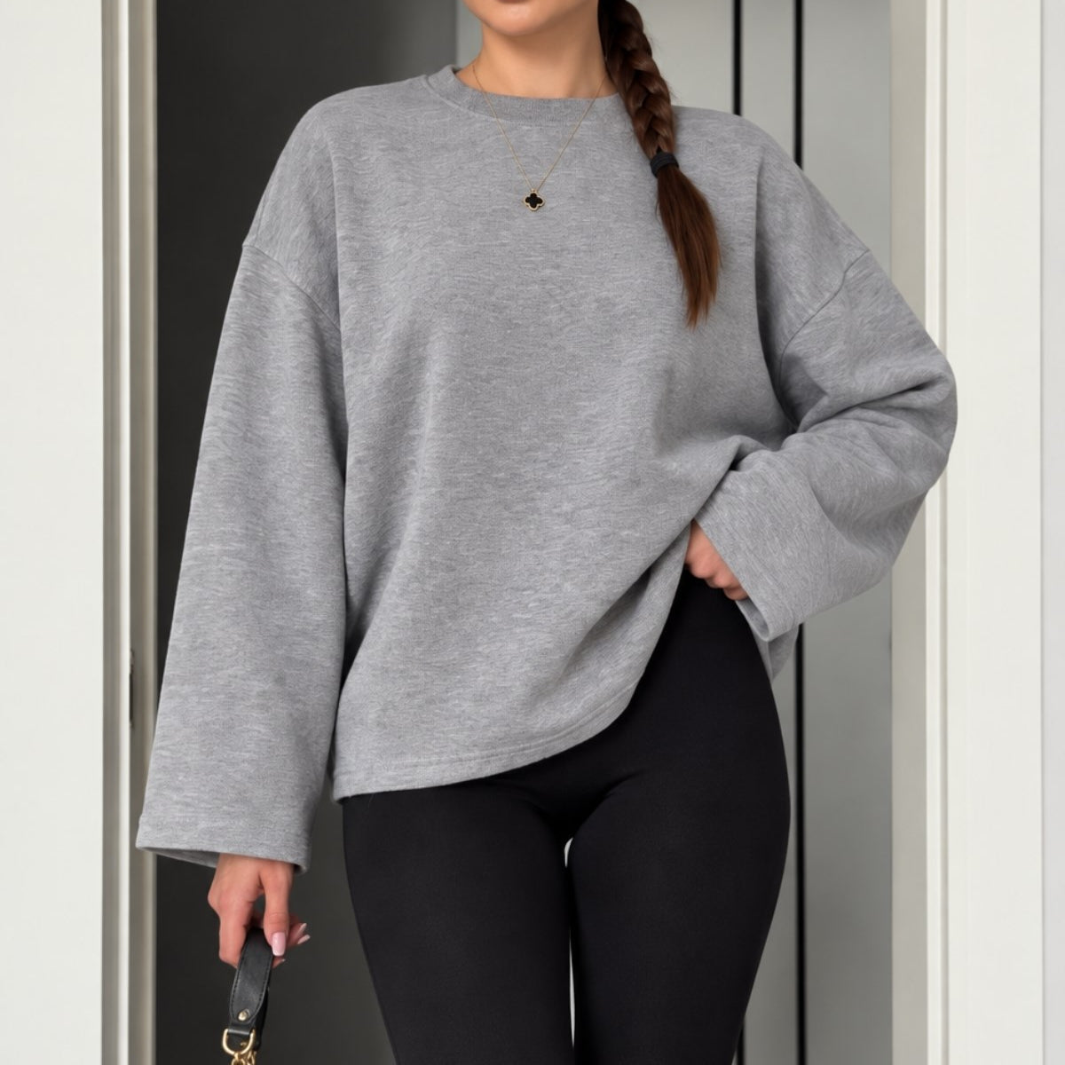 Kadın Relaxed Fit Sweatshirt Basic Gri Melanj – Bisiklet Yaka, 3 İplik Şardonsuz, Düşük Omuz