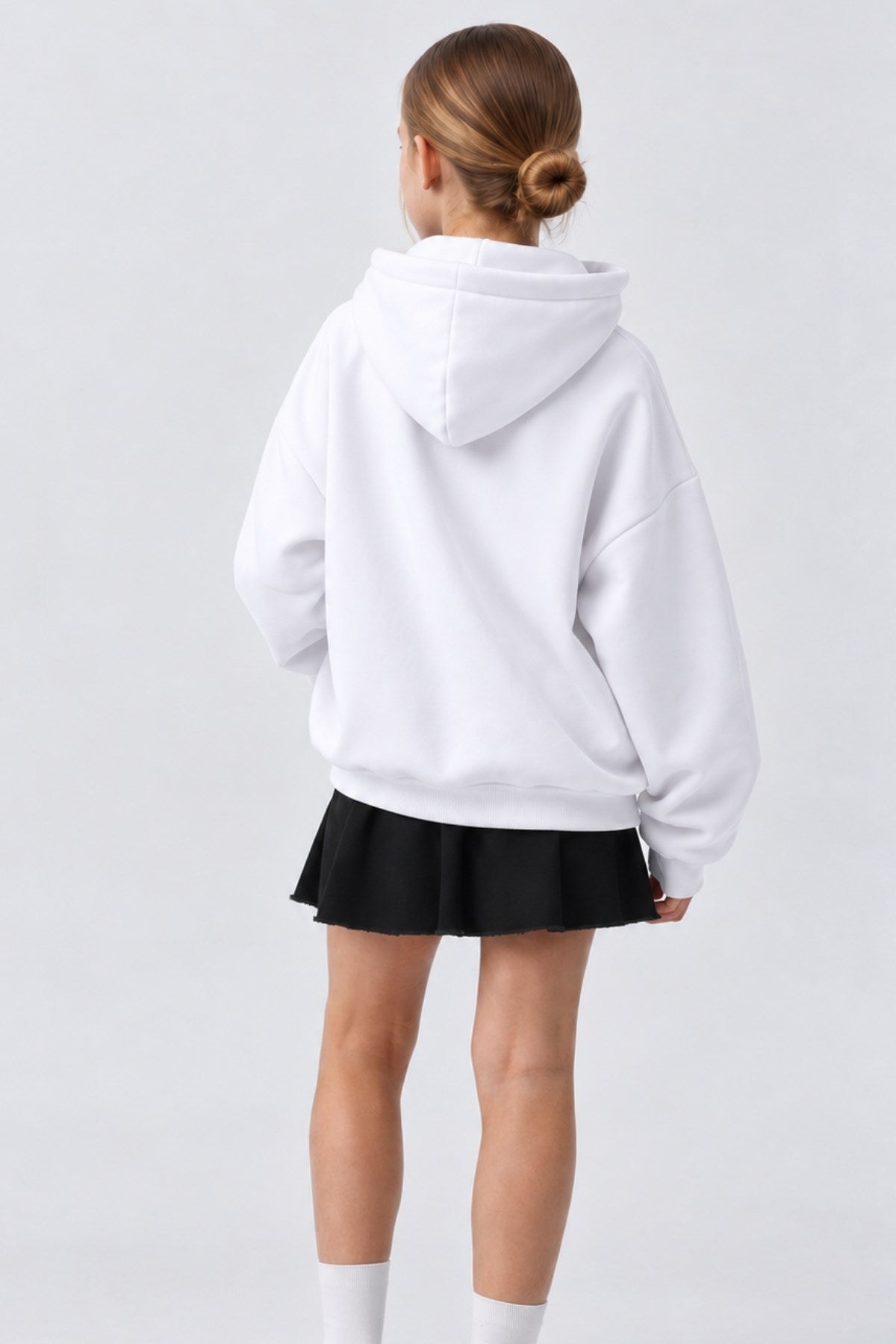 Kız Çocuk Oversize Basic Hoodie Sweatshirt Beyaz – Kapüşonlu, Kanguru Cepli, 3 İplik Polar