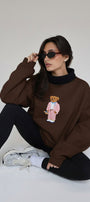 Kadın Oversize Sweatshirt Pink Suit Bear Baskılı Kahverengi – Bisiklet Yaka, 3 İplik Şardonlu Polar