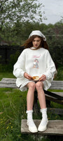 Kadın Oversize Sweatshirt Elbise Blessed Bunny Baskılı Beyaz – Bisiklet Yaka, 3 İplik Şardonlu Polar