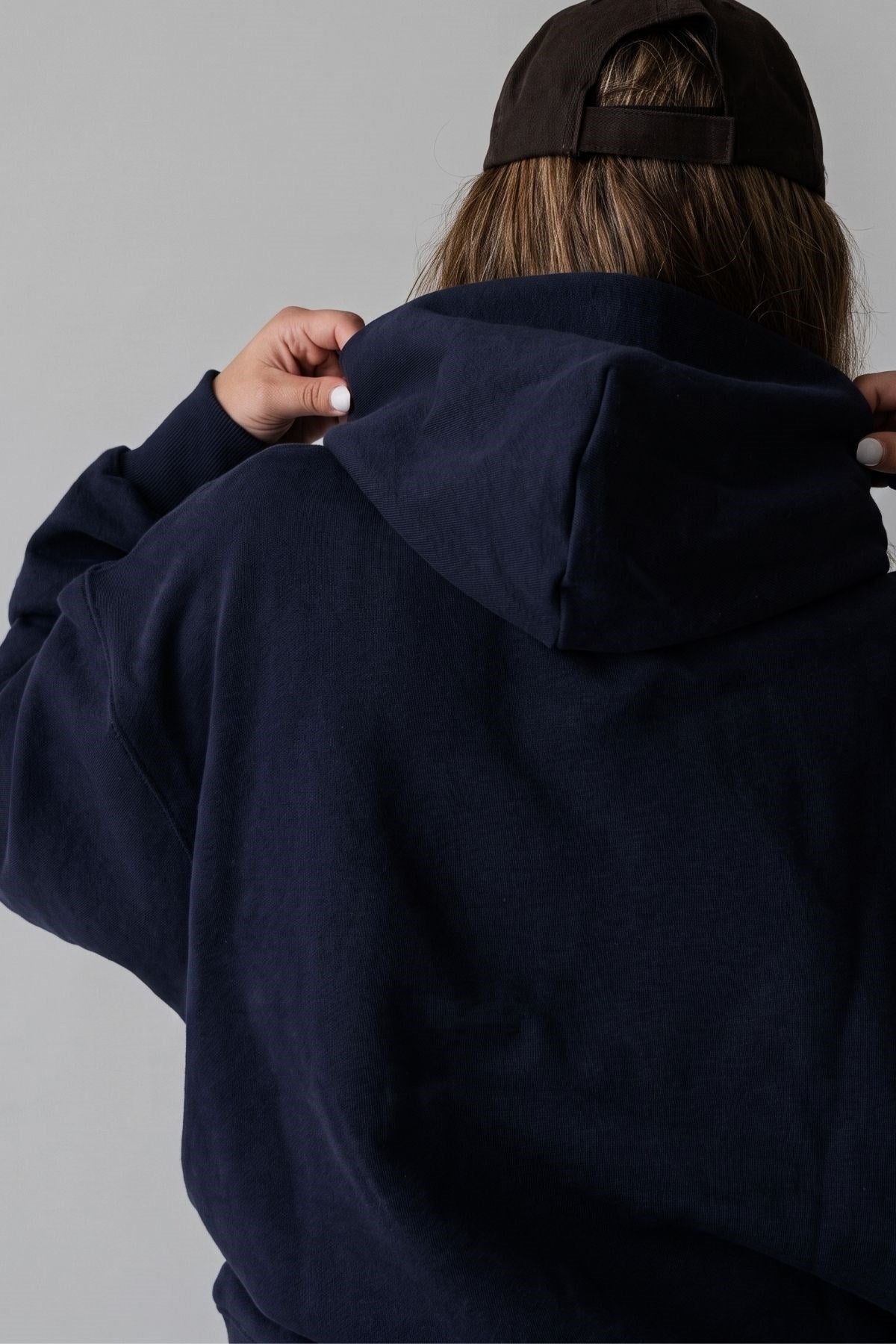 Unisex Oversize Eşofman Takımı Champ & Leisure Baskılı Lacivert – Kapüşonlu Üst, Lastikli Alt
