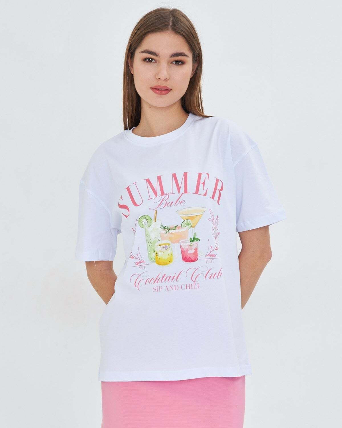 Summer Cocktail Club Baskılı Kadın Oversize Tişört + Bez Çanta Hediyeli Kombin – %100 Pamuk