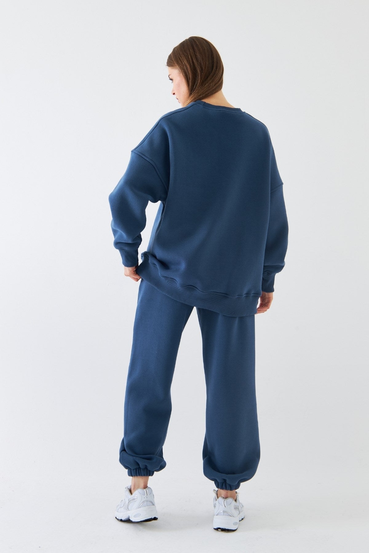 Unisex Oversize Eşofman Takımı Basic Marine – Bisiklet Yaka, Lastikli Paça, 3 İplik Şardonlu Polar