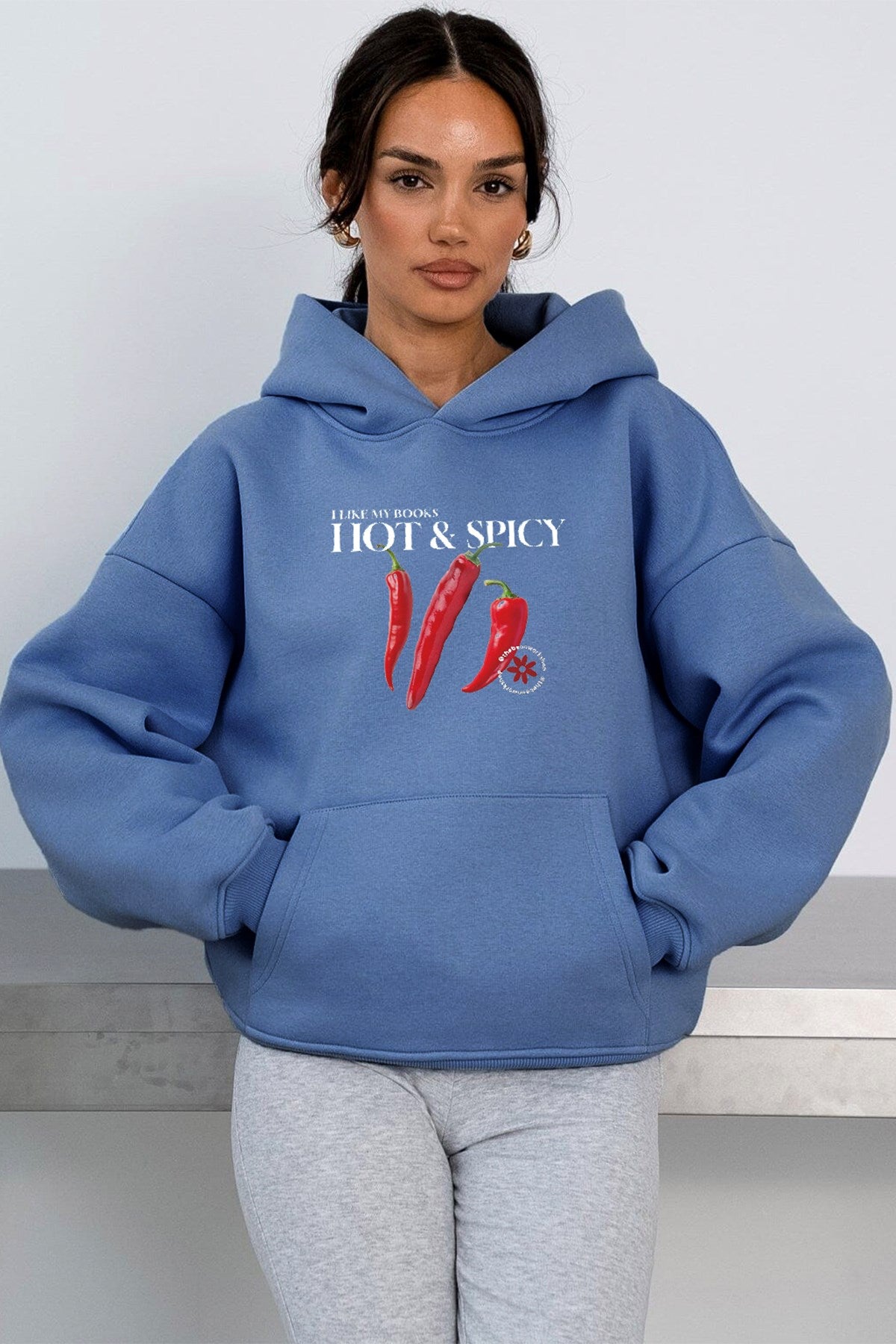 Kadın Oversize Sweatshirt Hoodie Hot & Spicy Baskılı Marine – Kapüşonlu, 3 İplik Şardonlu Polar