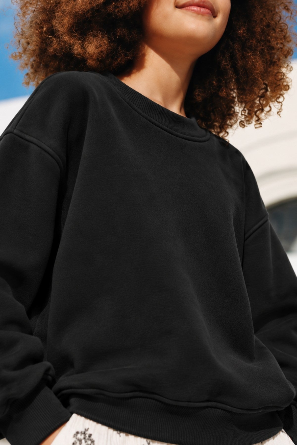 Kız Çocuk Oversize Sweatshirt Basic Siyah – Bisiklet yaka, 3 iplik şardonlu polar
