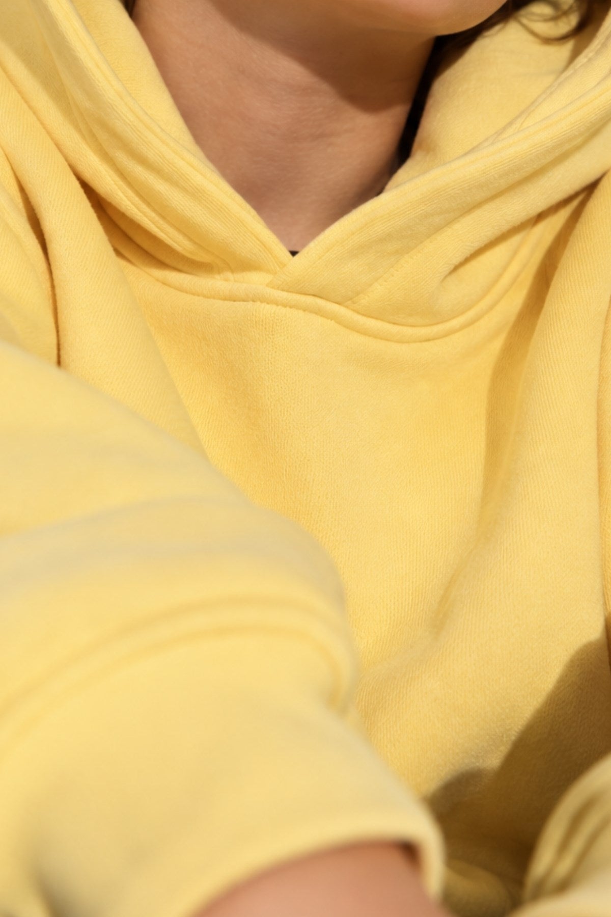 Erkek Çocuk Oversize Basic Hoodie Sweatshirt Sarı – Kapüşonlu, Kanguru Cepli, 3 İplik Polar