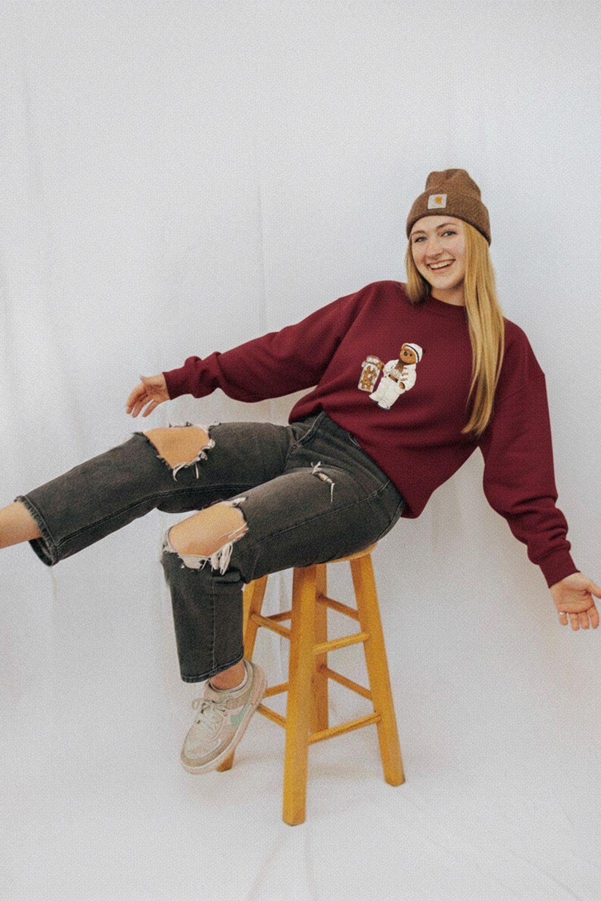 Kadın Oversize Sweatshirt Quiet Club 3D Baskılı Bordo – Bisiklet Yaka, 3 İplik Şardonlu Polar