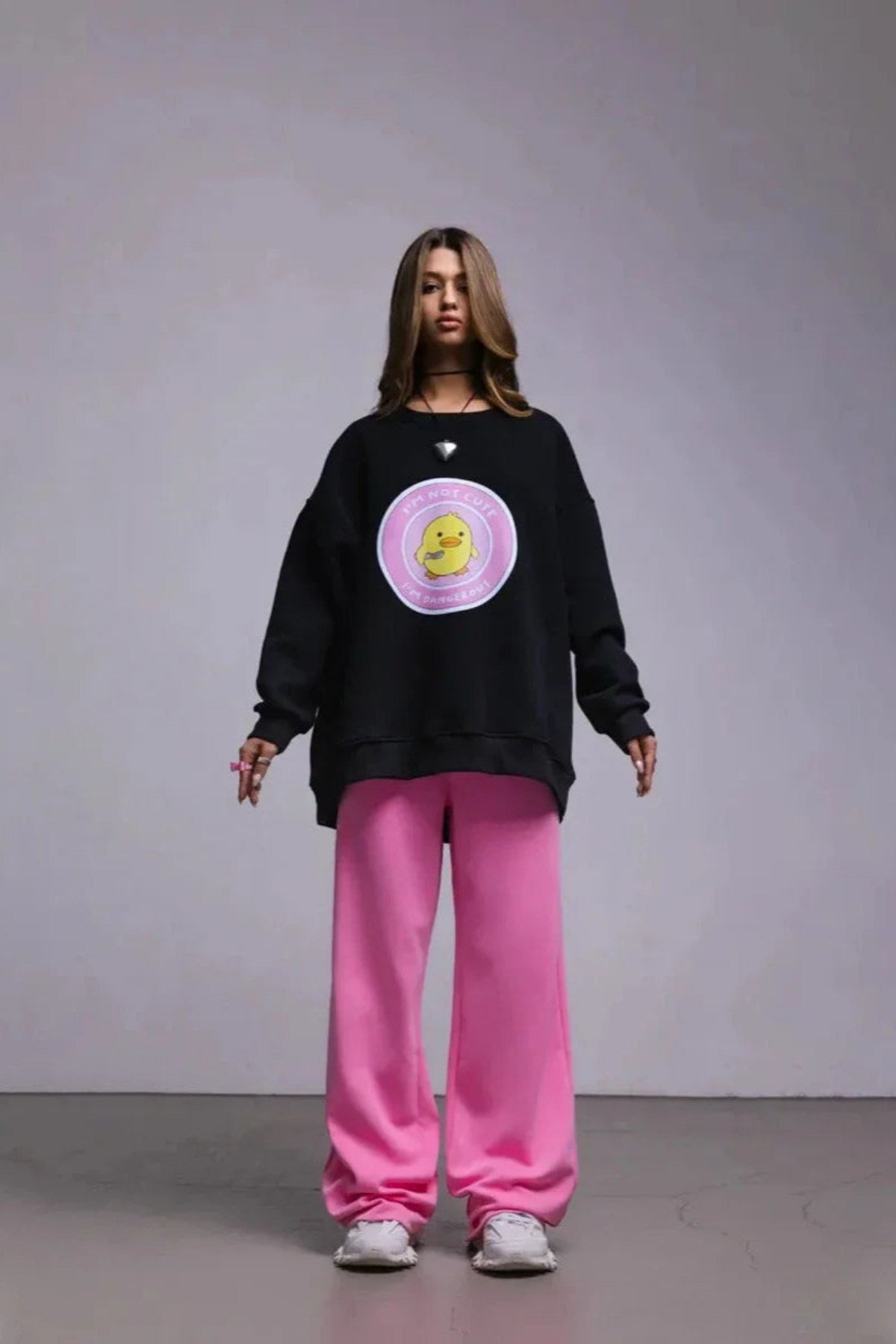 Kadın Oversize Sweatshirt Elbise Cute Ördek Baskılı Siyah – Bisiklet Yaka, 3 İplik Şardonlu Polar