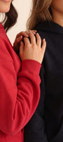 Unisex 2’li Oversize Basic Hoodie Siyah & Kırmızı – Kapüşonlu, Cepli, 3 İplik Şardonlu Polar
