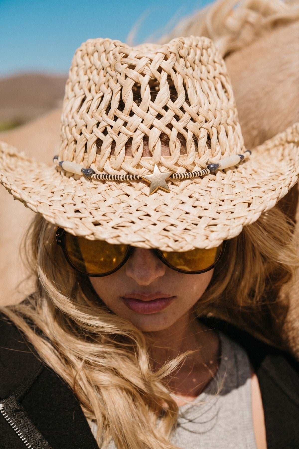 Kadın Sierra Star Hasır Kovboy Şapka Bej – Yıldız Detaylı, Yazlık Western Stil