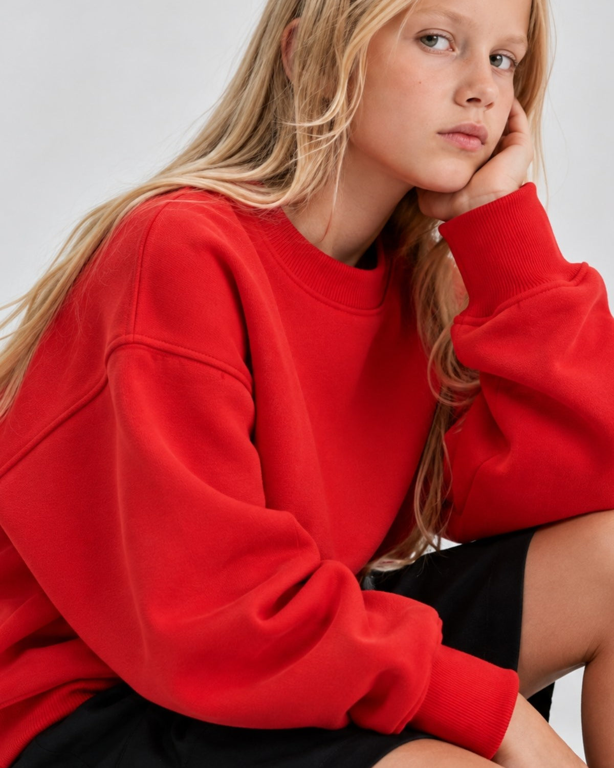 Kız Çocuk Oversize Sweatshirt Basic Kırmzı – Bisiklet yaka, 3 iplik şardonlu polar