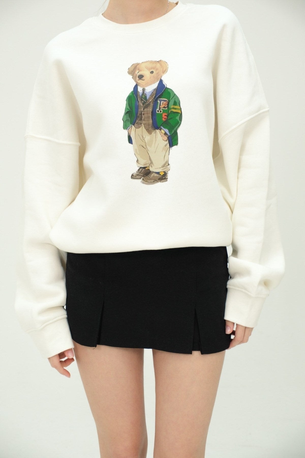 Kadın Ekru Teddy Ayıcık Baskılı 3 İplik Şardonlu Sweatshirt – Bisiklet Yaka, Rahat Kalıp