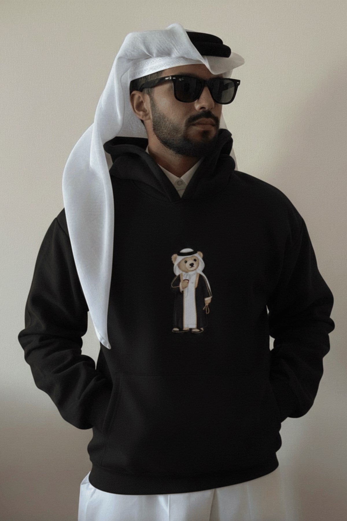 Erkek Oversize Sweatshirt Hoodie Qatari Bear Black Siyah – Kapüşonlu, 3 İplik Polar, Kanguru Cepli