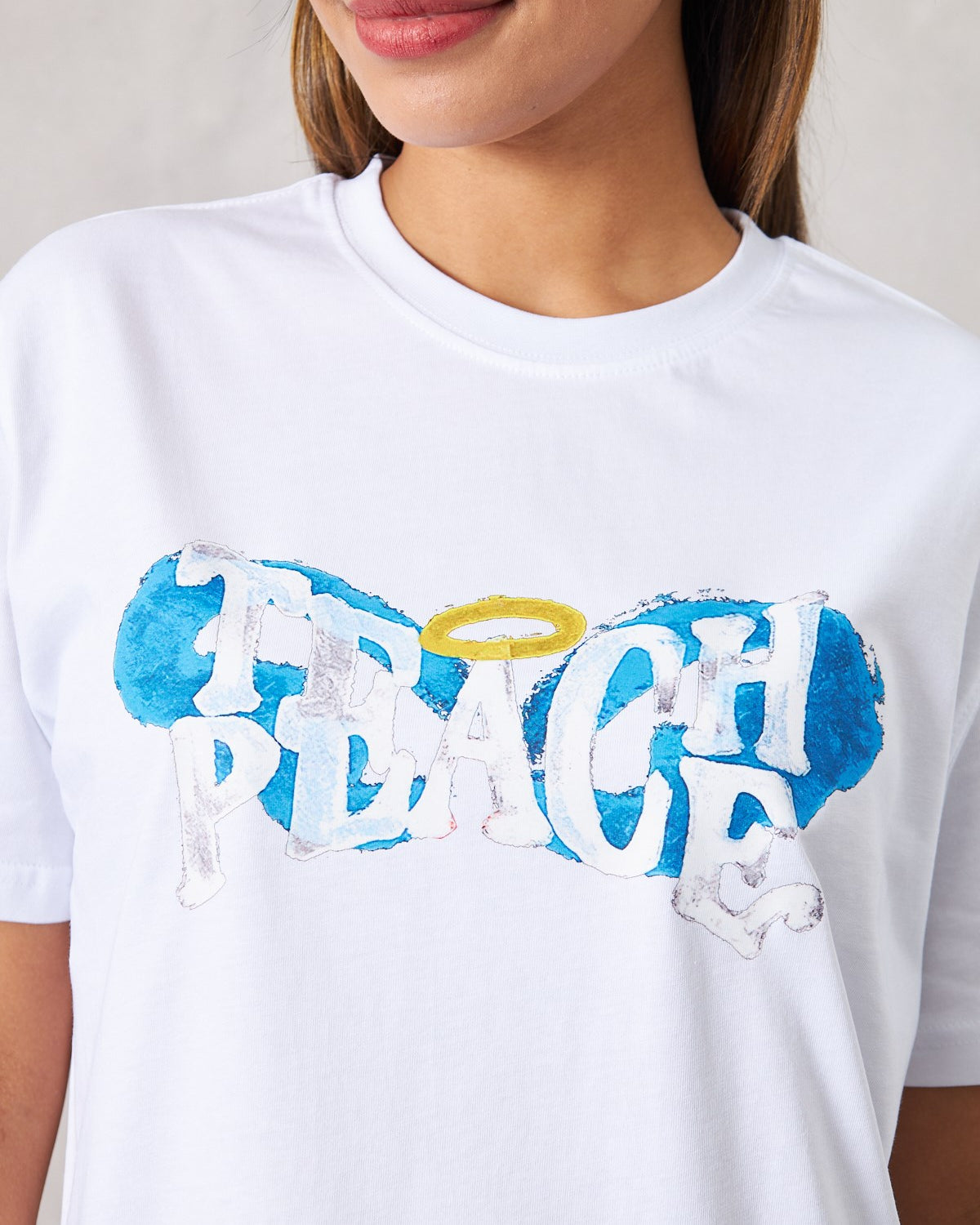 Teache Peace Yazılı Kanat Tasarım Baskılı Beyaz Kadın T-Shirt