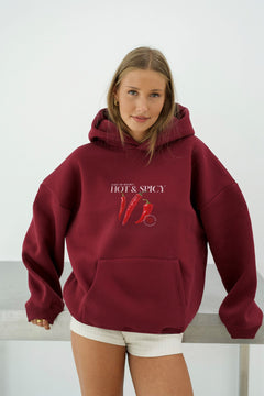 Kadın Oversize Sweatshirt Hoodie Hot & Spicy Baskılı Bordo – Kapüşonlu, 3 İplik Şardonlu Polar