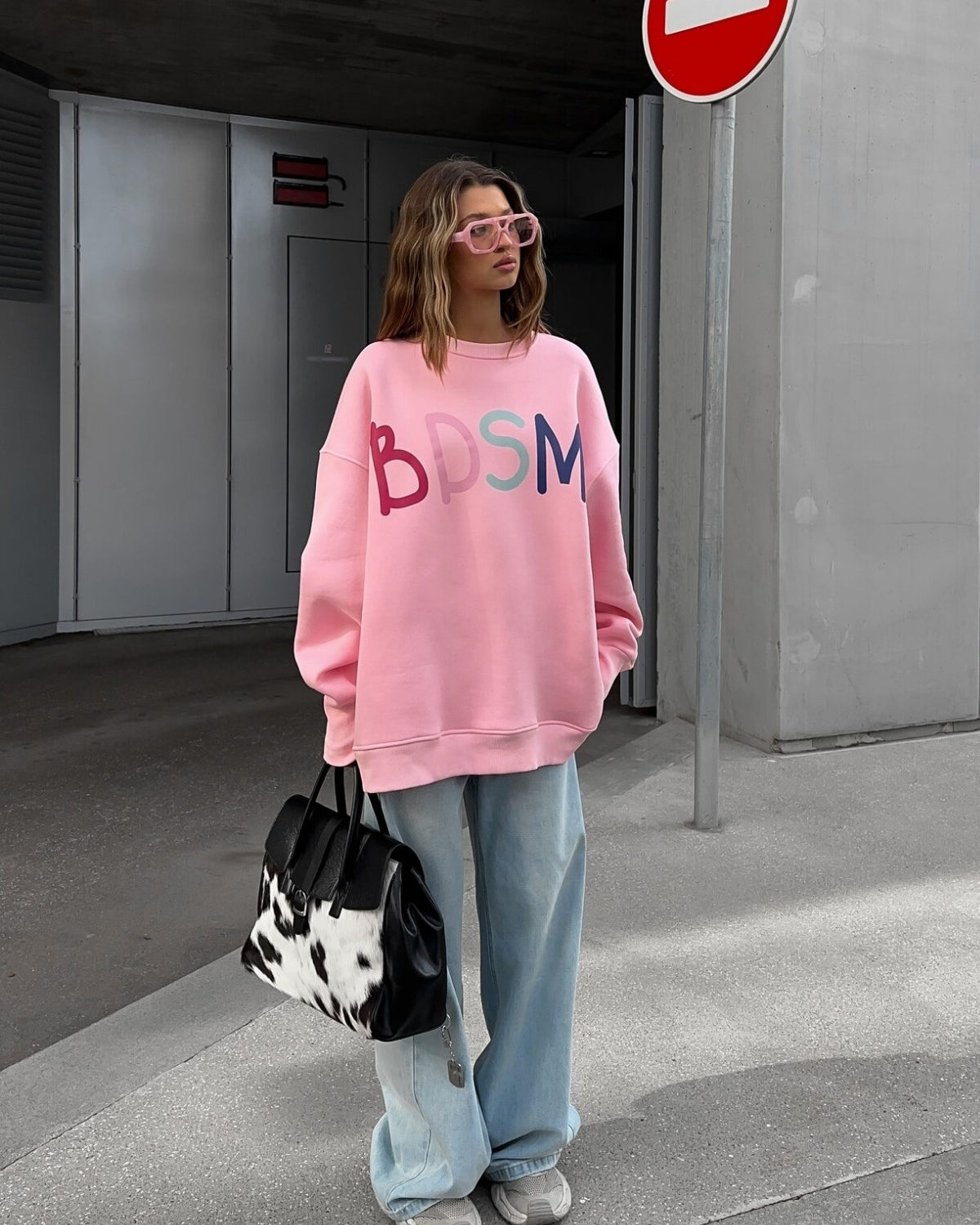 Kadın Oversize Sweatshirt Elbise Color Pop Baskılı Pembe – Bisiklet Yaka, 3 İplik Şardonlu Polar