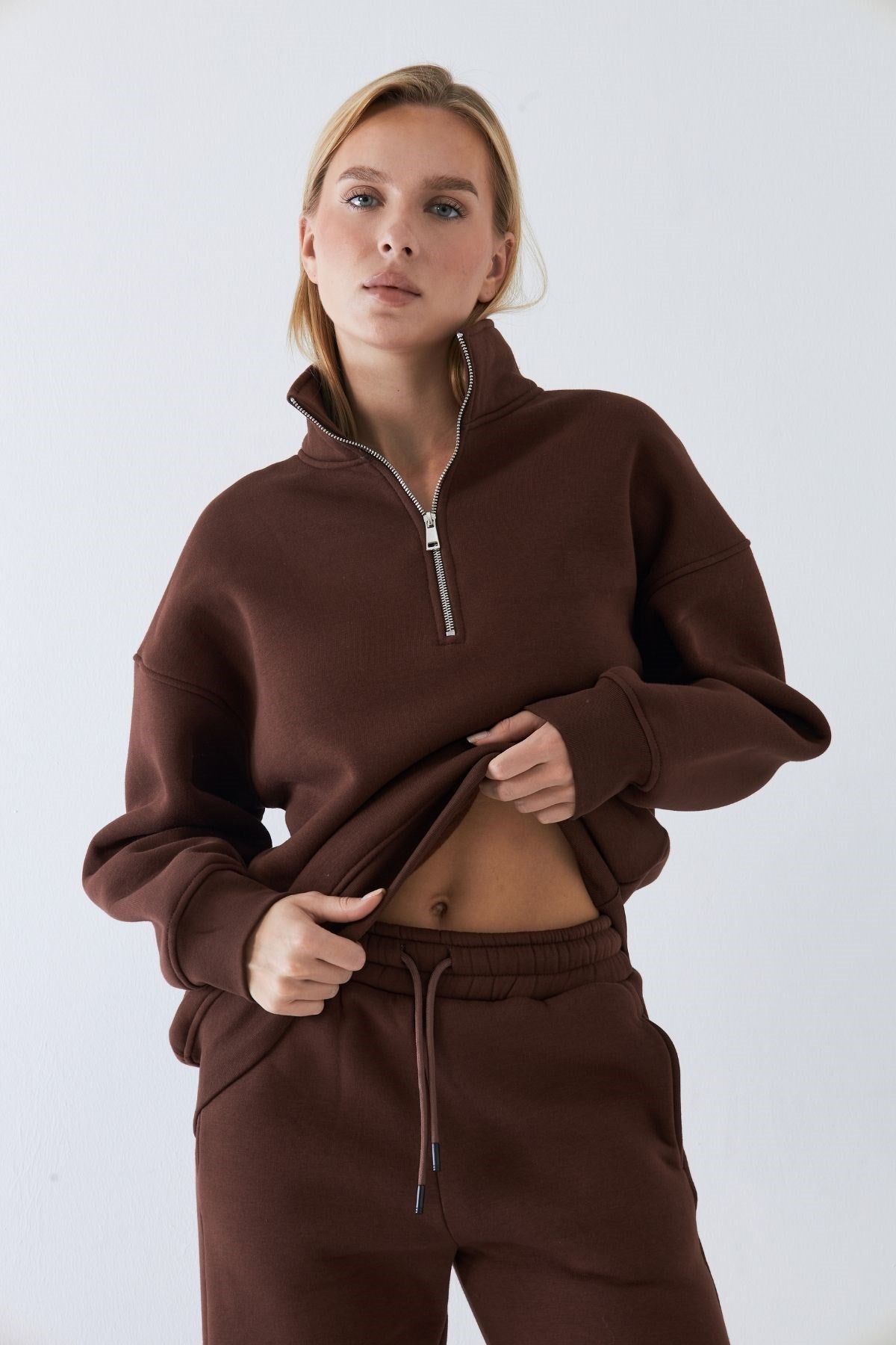 Unisex Oversize Sweatshirt Basic Kahverengi – Yarım Fermuar Dik Yaka, 3 İplik Şardonlu Polar