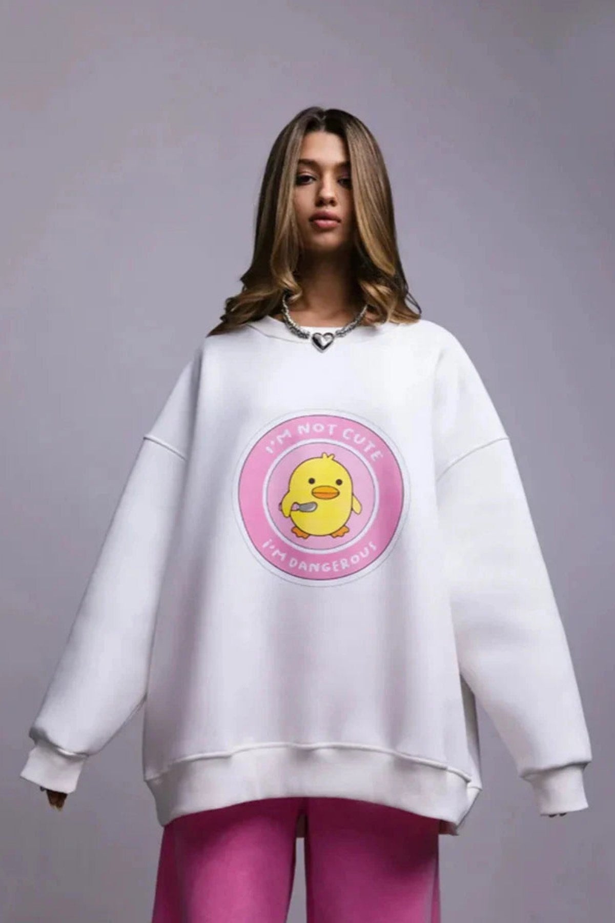 Kadın Oversize Sweatshirt Elbise Cute Ördek Baskılı Beyaz – Bisiklet Yaka, 3 İplik Şardonlu Polar