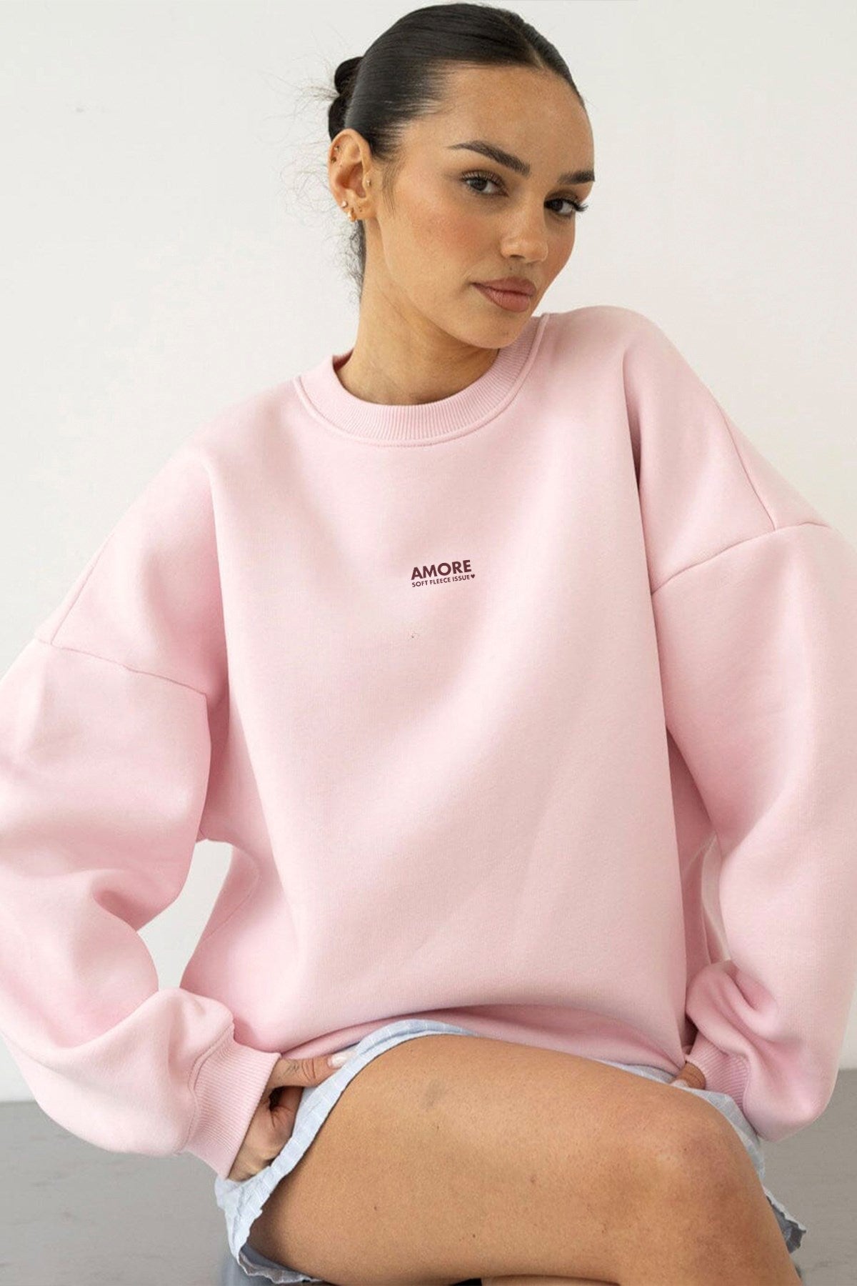 Kadın Oversize Sweatshirt AMORE Pembe – Bisiklet Yaka, 3 İplik Şardounlu Polar