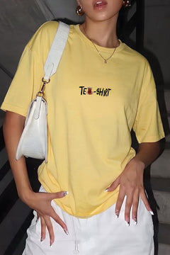 Kadın Oversize Tişört Tea-Shirt Baskılı Sarı – Bisiklet Yaka, Rahat Kalıp, %100 Pamuk