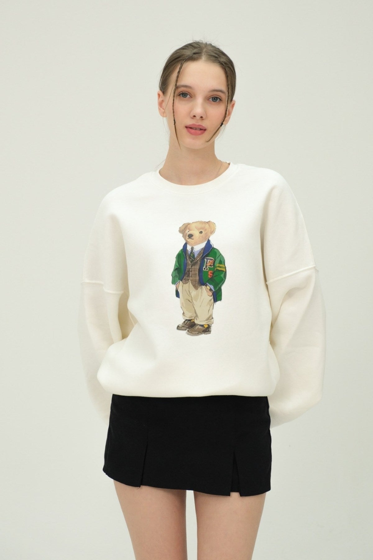 Kadın Ekru Teddy Ayıcık Baskılı 3 İplik Şardonlu Sweatshirt – Bisiklet Yaka, Rahat Kalıp