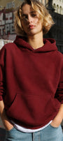 Kadın Oversize Hoodie Cry First Baskılı Bordo – Kapüşonlu, Kanguru Cepli, 3 İplik Şardonlu Polar