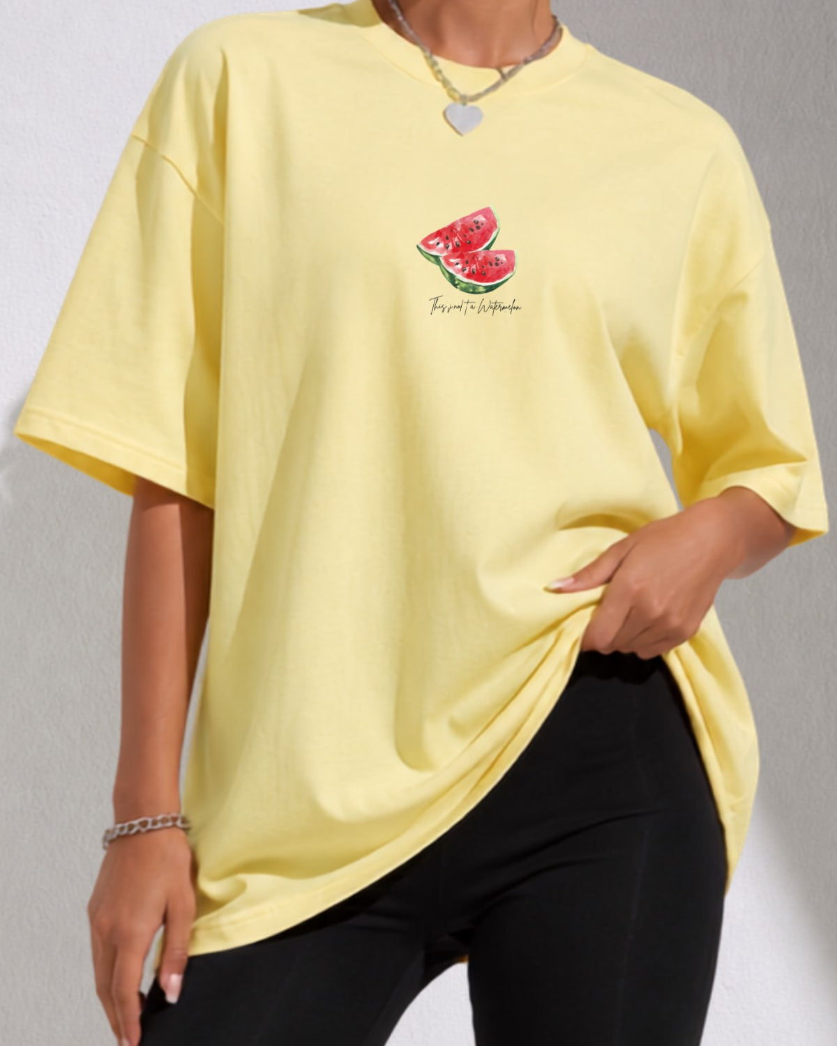 Kadın Oversize Tişört Watermelon Mood Baskılı Sarı – Bisiklet Yaka, Rahat Kalıp, %100 Pamuk