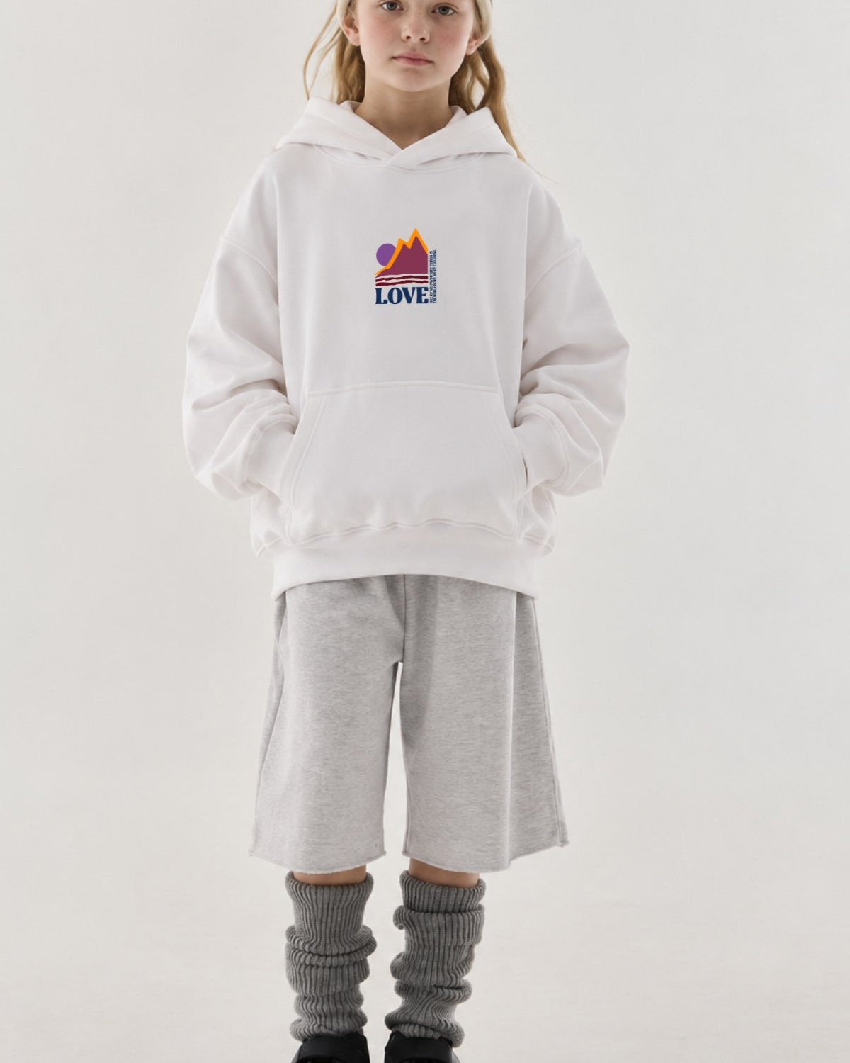 Kız Çocuk Oversize Hoodie Love Mount Baskılı Beyaz – Kapüşonlu, Cepli, 3 İplik Polar