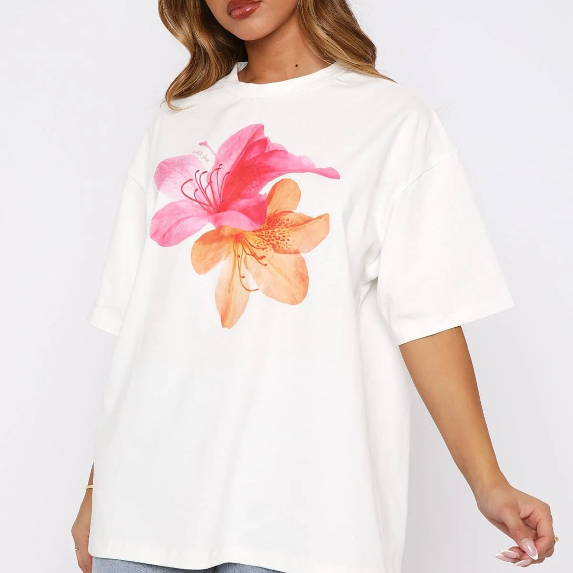Kadın Oversize Ekru Tişört %100 Pamuk Pembe Turuncu Çiçek Desenli