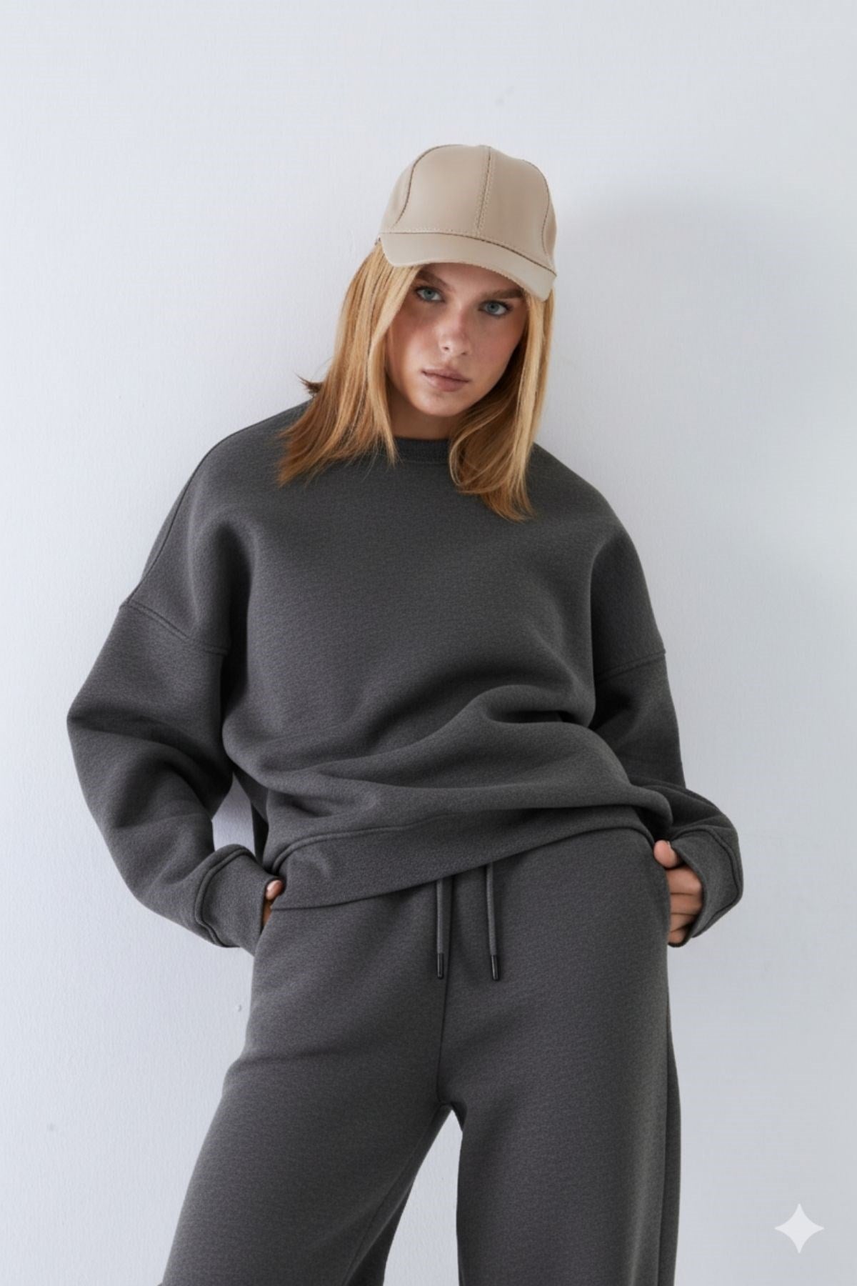 Unisex Oversize Eşofman Takımı Basic Füme Melanj – Bisiklet Yaka, Bol Paça, 3 İplik Şardonlu Polar