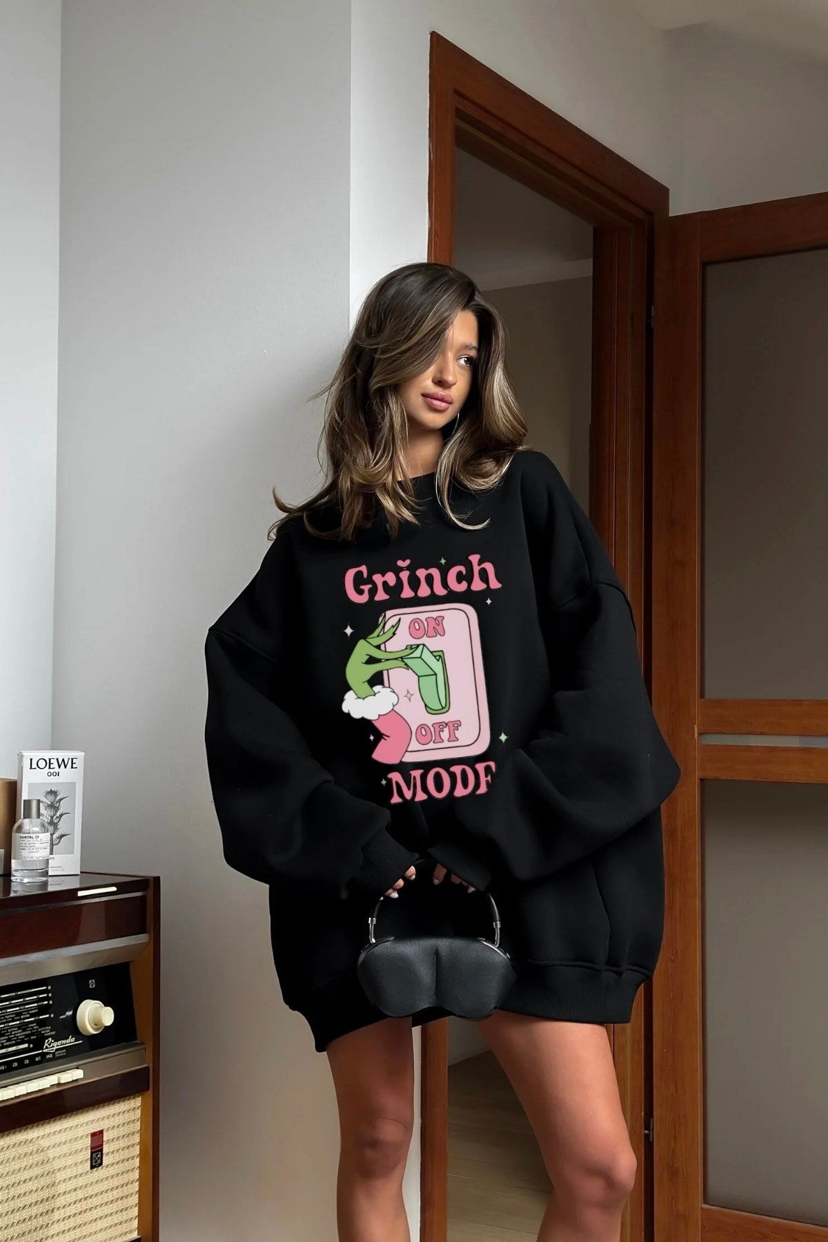 Kadın Oversize Sweatshirt Elbise Grinch Mode Baskılı Siyah – Bisiklet Yaka, 3 İplik Şardonlu Polar
