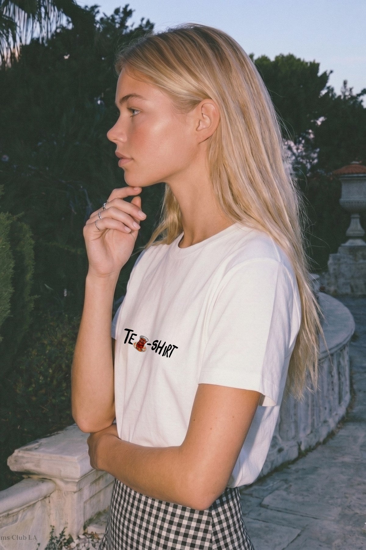 Kadın Oversize Tişört Tea-Shirt Baskılı Beyaz – Bisiklet Yaka, Rahat Kalıp, %100 Pamuk