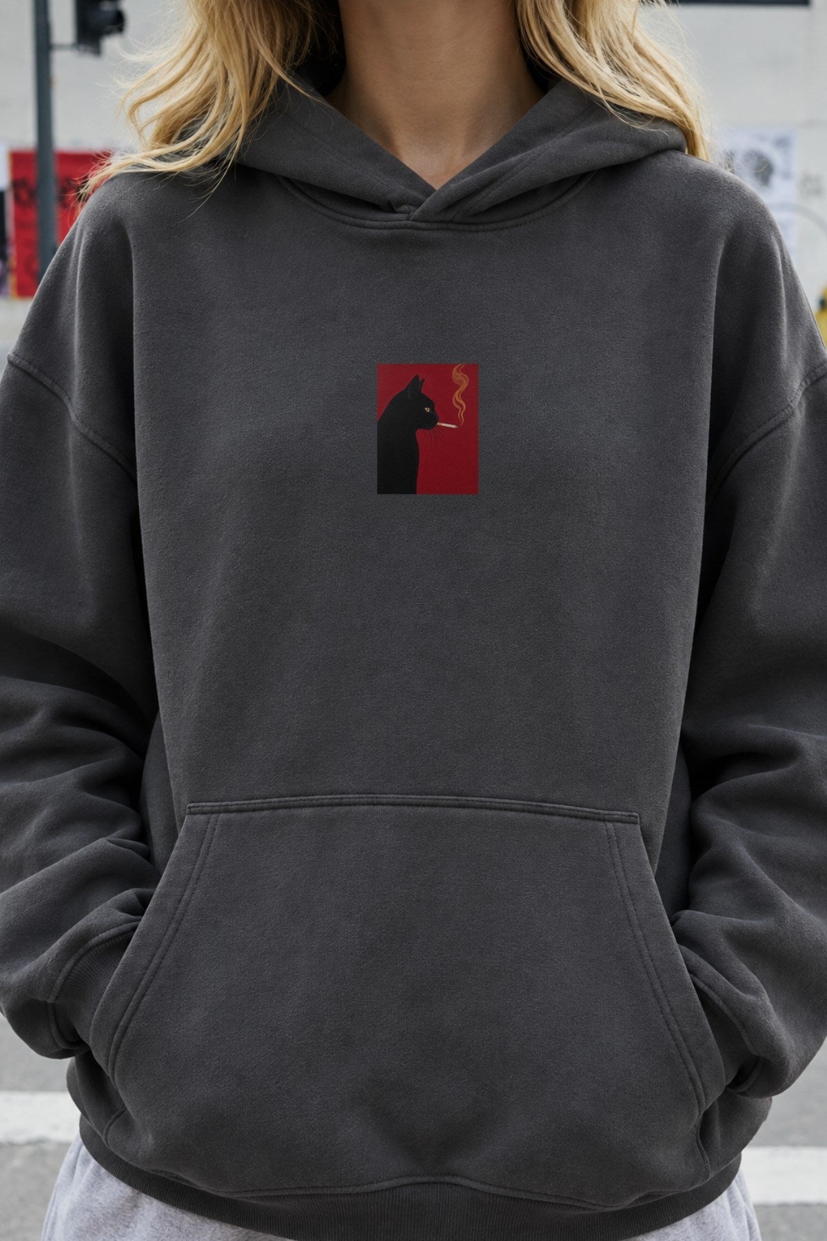 Kadın Oversize Hoodie Noir Cat Baskılı Füme – Kapüşonlu, Kanguru Cepli, 3 İplik Şardonlu Polar