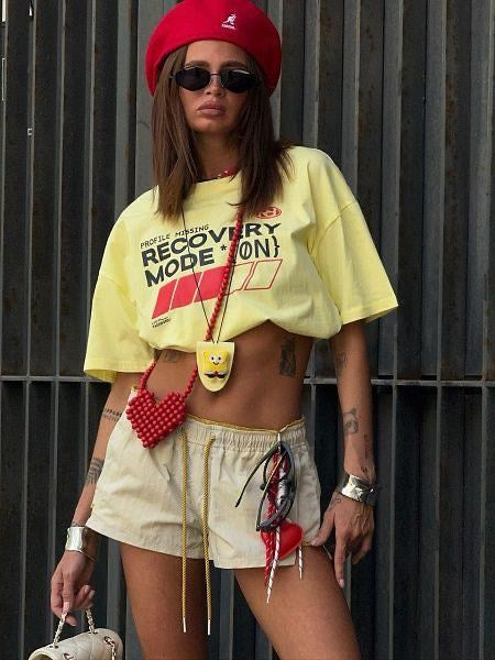 Kadın Sarı Recovery Mode On Yazılı Crop Tişört Oversize Rahat Spor Sokak Modası Trend