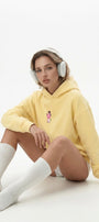Kadın Oversize Hoodie Pink Kitty Club Baskılı Sarı - Kapüşonlu, Cepli, 3 İplik Polar