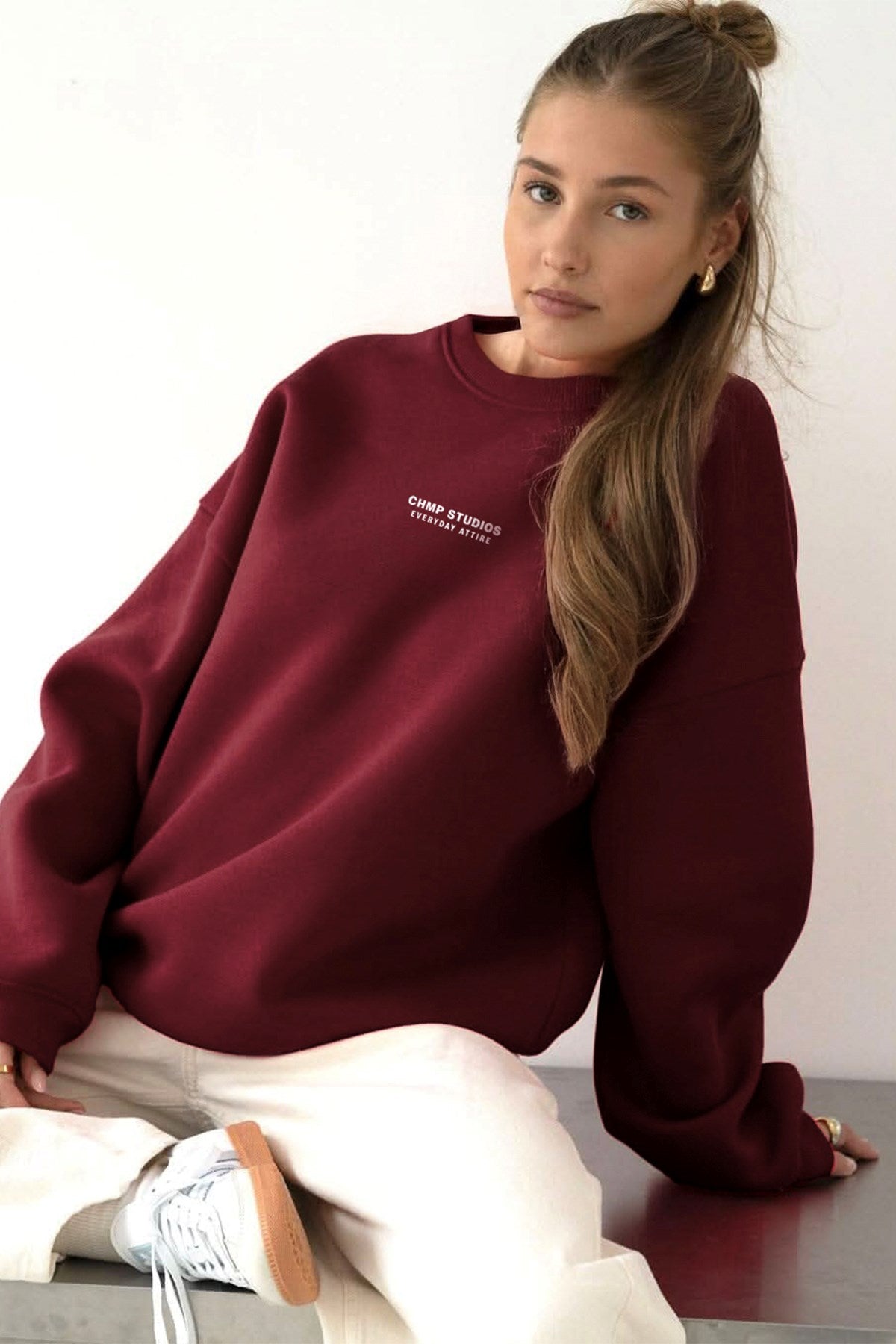 Kadın Oversize Sweatshirt CHMP STUDIOS Bordo – Bisiklet Yaka, 3 İplik Şardounlu Polar