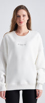 The Wellness Era Kahverenk Baskılı Oversize Beyaz Kadın Sweatshirt