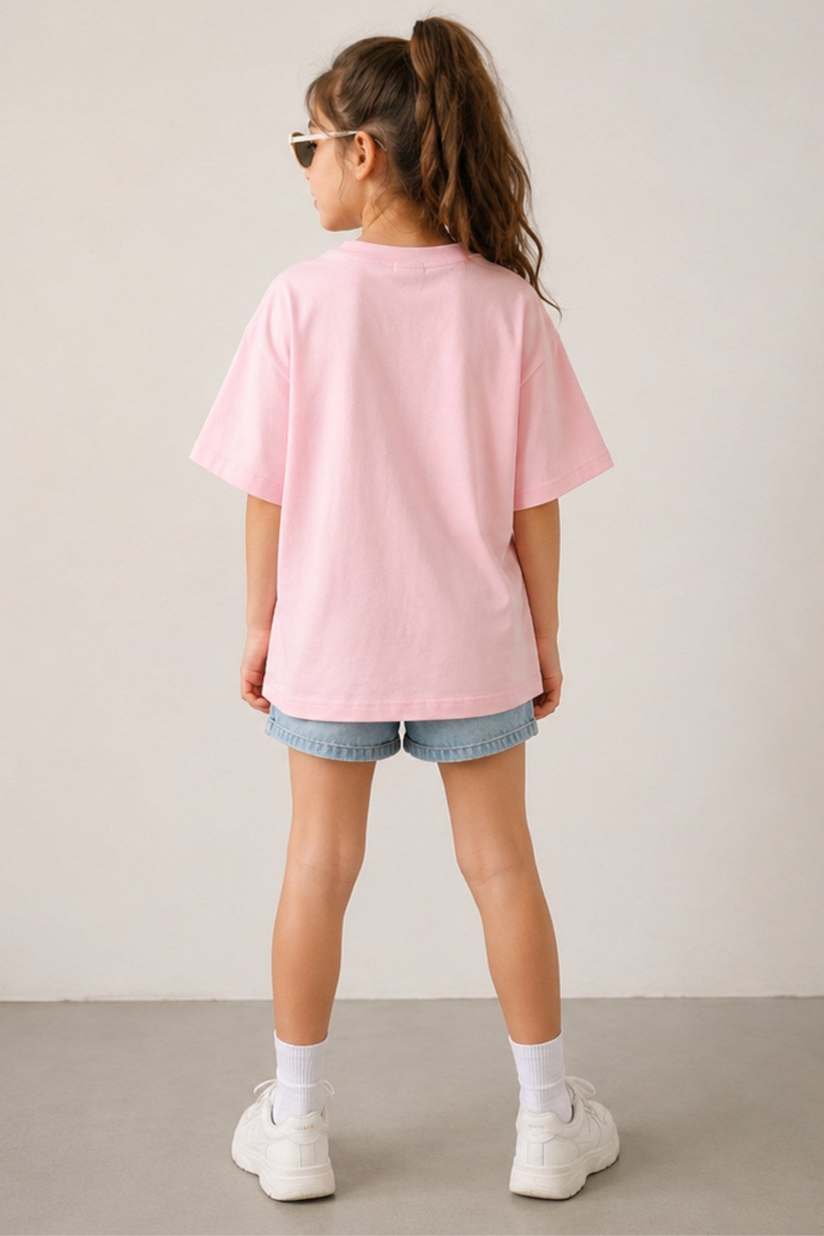Kız Çocuk Oversize Tişört Cherry Kiss Baskılı Pembe – Bisiklet Yaka, Rahat Kalıp, %100 Pamuk
